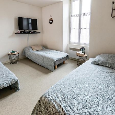 Studio Centre Ville Avec Parking Prive Cholet Exteriér fotografie